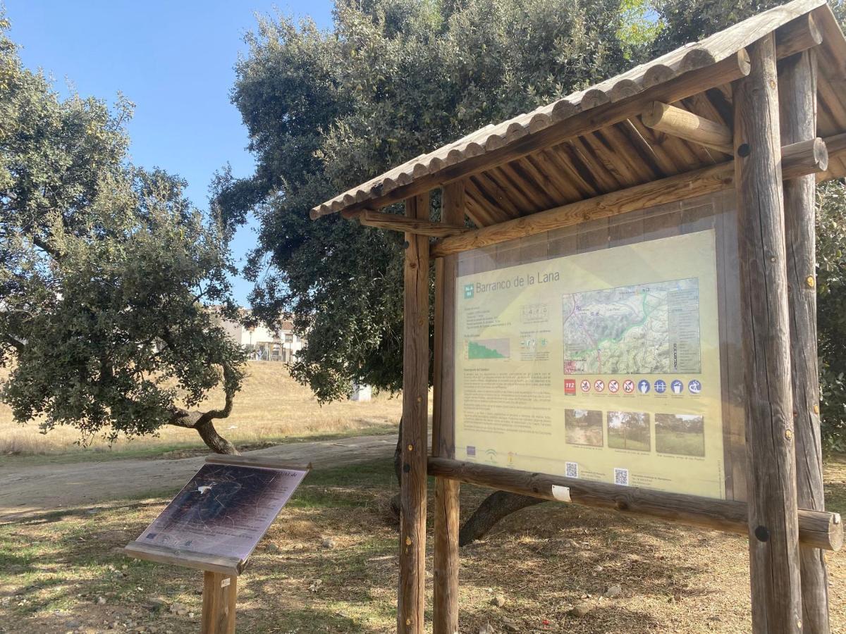 Casita Rural Sierra De Sevilla, Combina Una Maravilla Bagian luar foto